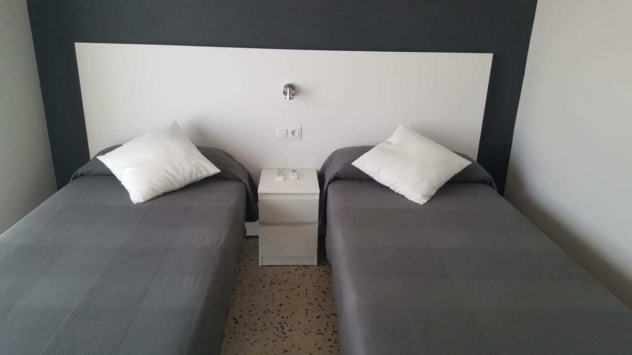 Hostal Can Joanet Cambrils Luaran gambar