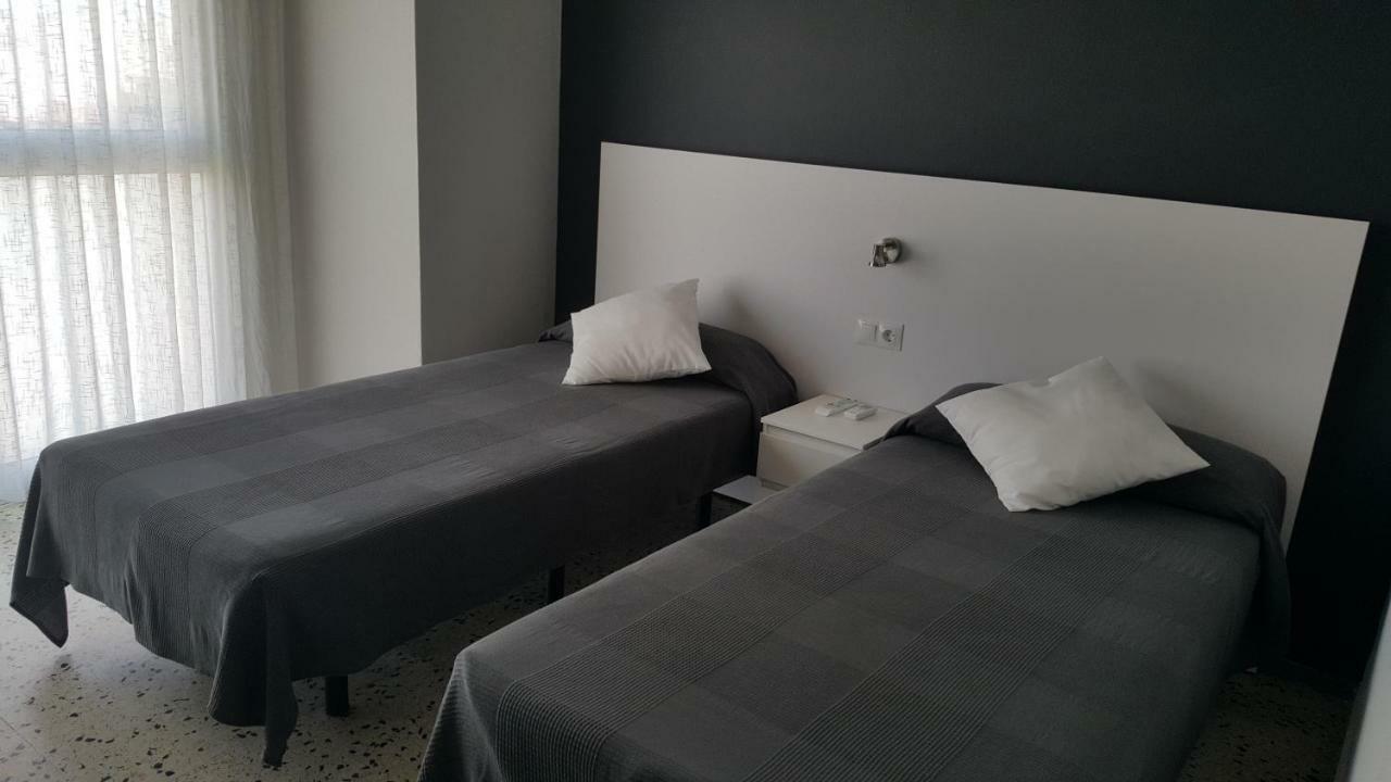 Hostal Can Joanet Cambrils Luaran gambar