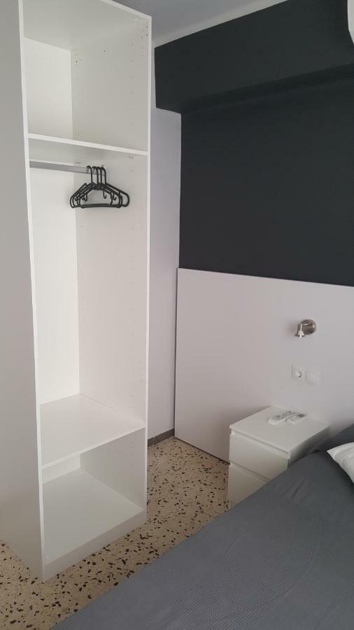 Hostal Can Joanet Cambrils Luaran gambar