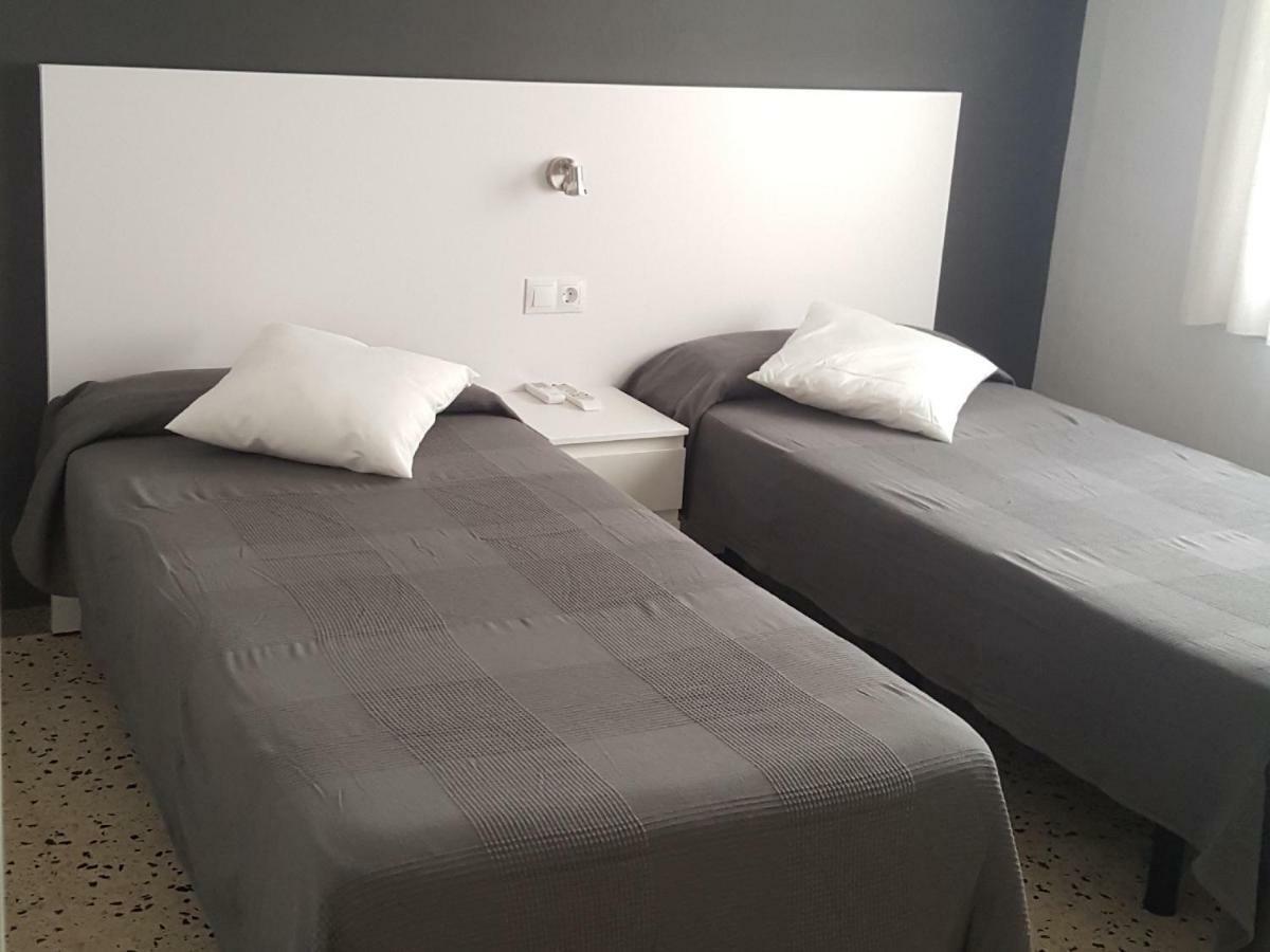 Hostal Can Joanet Cambrils Luaran gambar