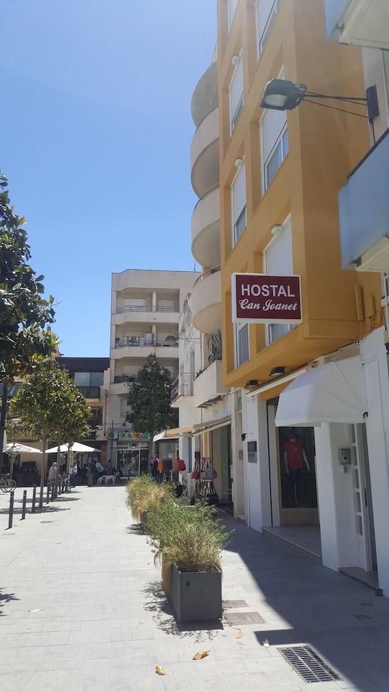 Hostal Can Joanet Cambrils Luaran gambar